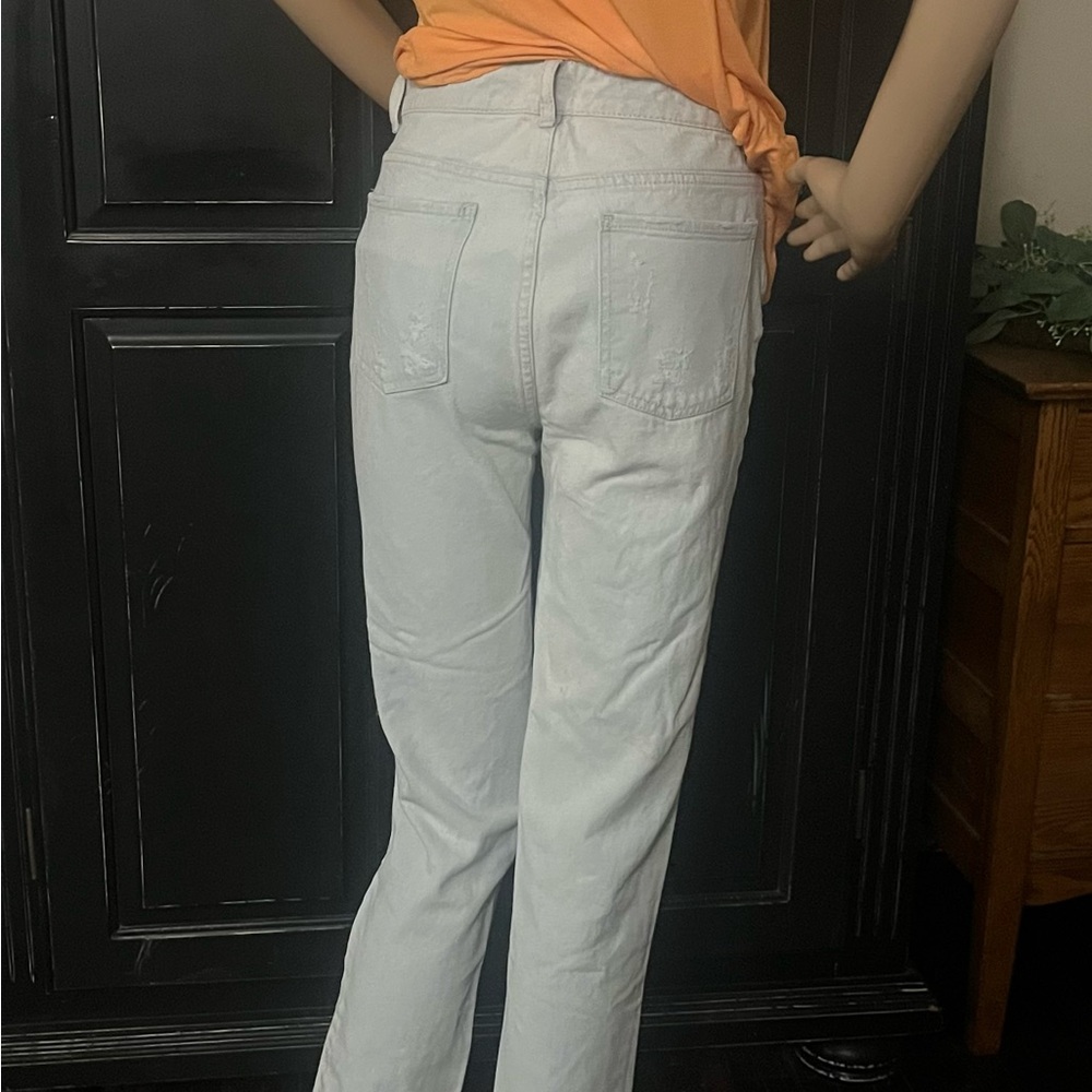 Distressed Jeans - Picture 2 of 2